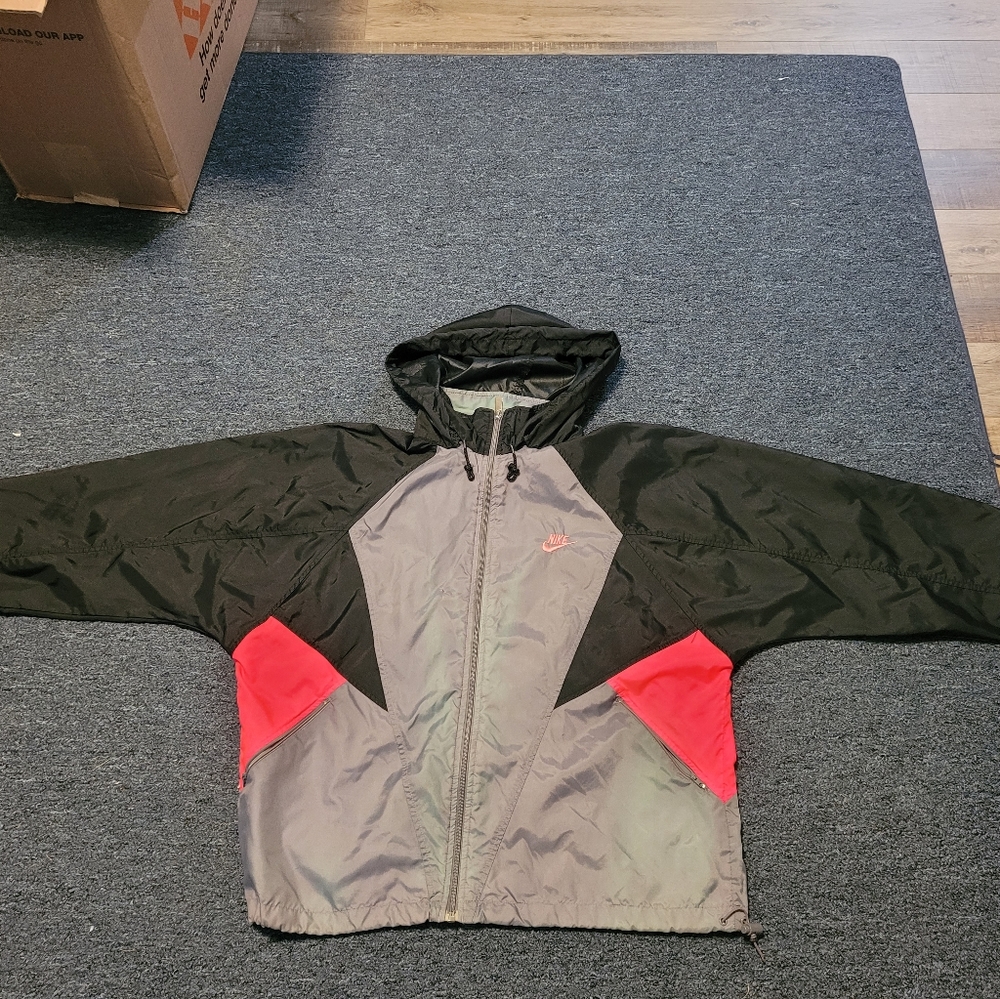 Women's Nike Vintage 90s windbreaker full zip large
